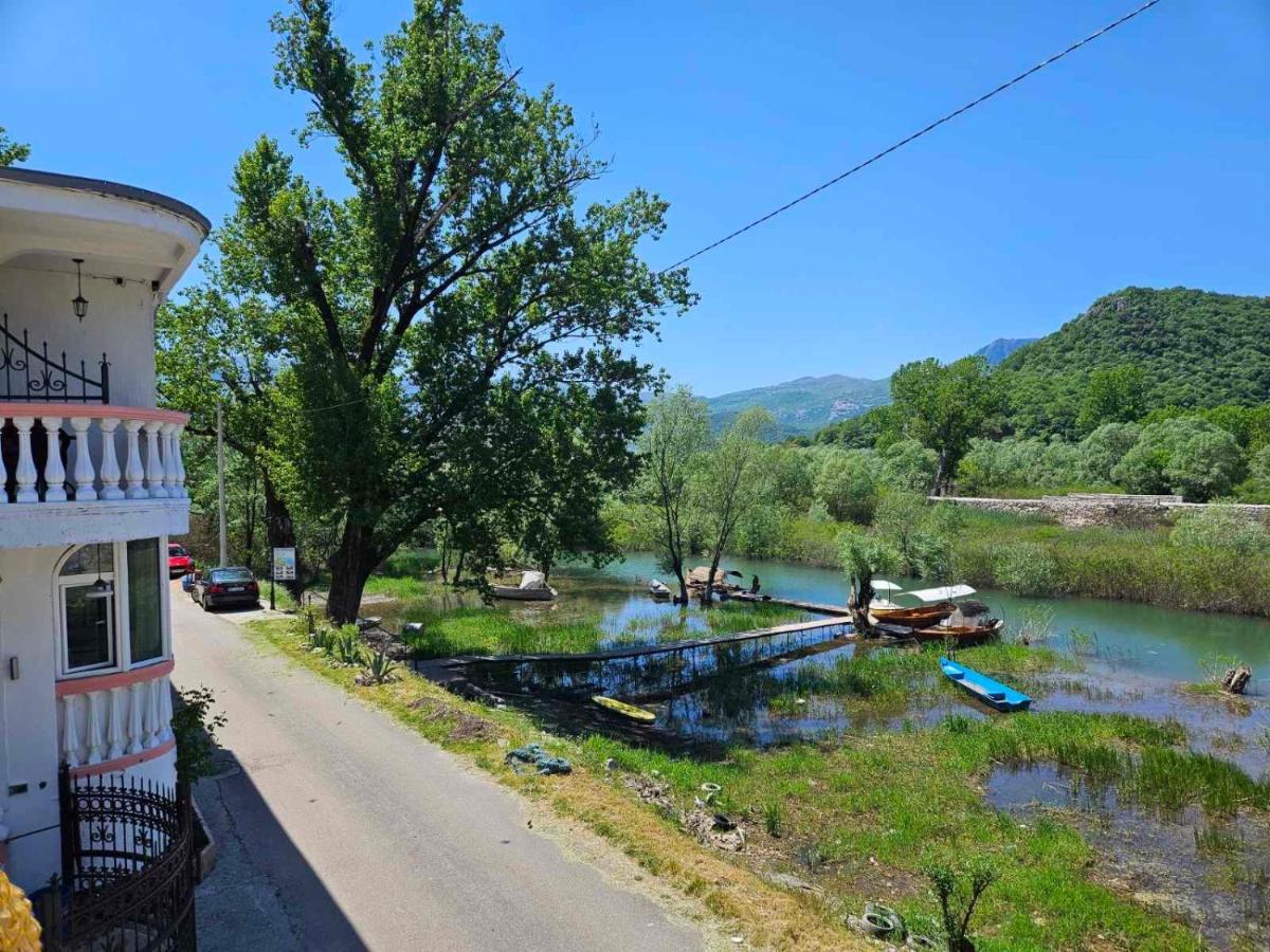 Apartments Flora And Boat Cruising Virpazar Exterior foto